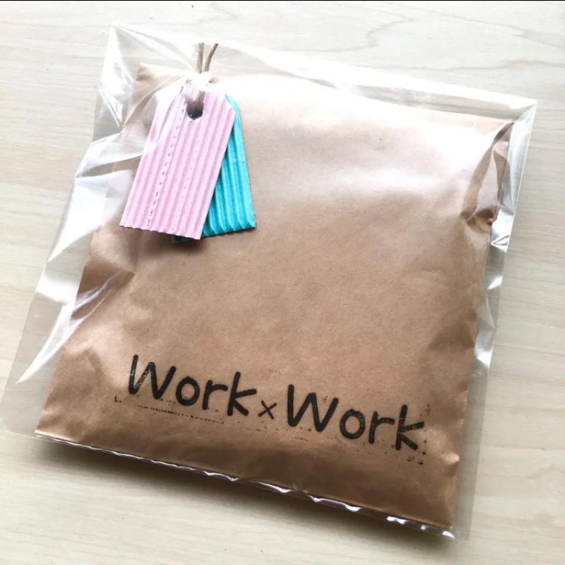 画像5: 【名入れ可能】 木製ねこミラー９ｃｍ 円形 手鏡 丸 無垢 猫 ネコ (5)